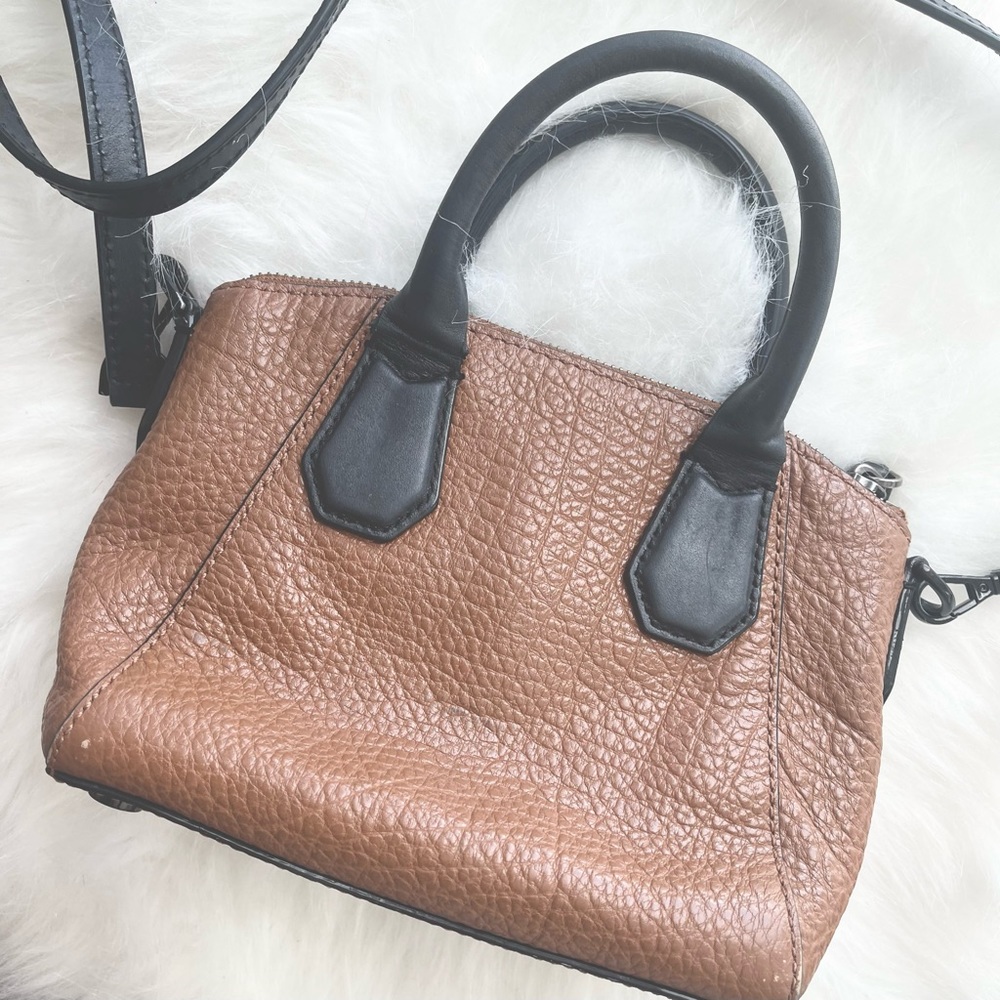 m i c h a e l k o r s - Picture 8 of 16